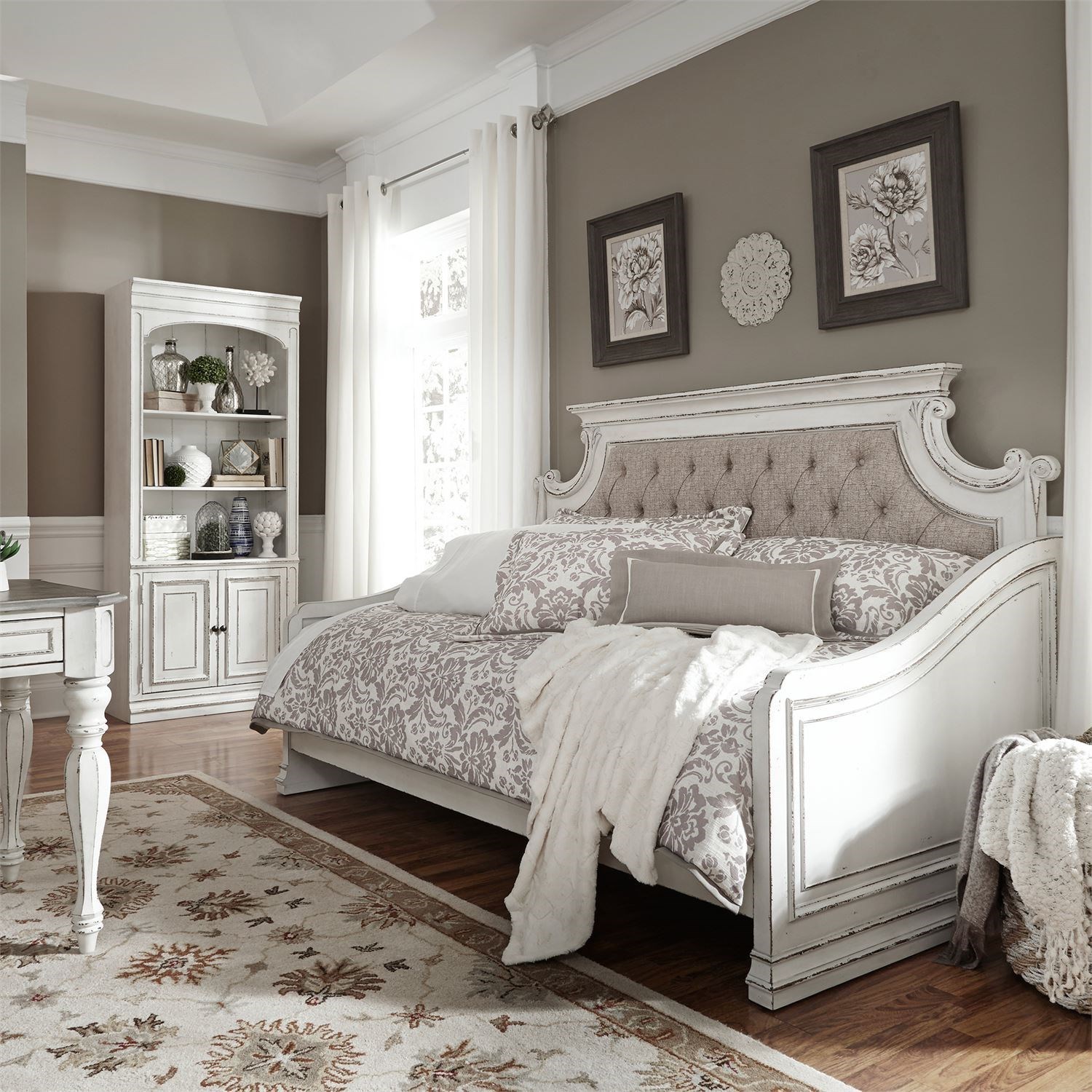 Liberty Furniture Magnolia Manor 244 DAY TDB Relaxed Vintage Twin